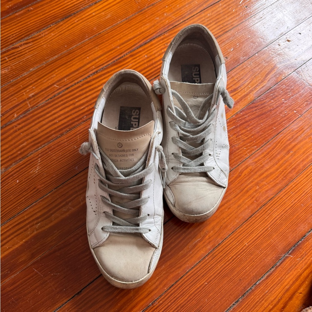 Women’s golden goose super star sneaker - Picture 4 of 7